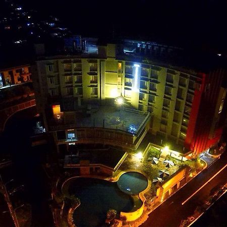 Sutanraja Amurang Hotel Manado Bagian luar foto