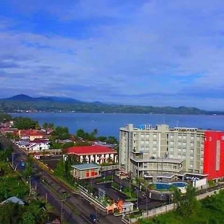 Sutanraja Amurang Hotel Manado Bagian luar foto